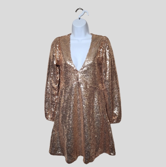 H&M Dresses & Skirts - Divided H&M Gold Sequin Long Sleeve Dress